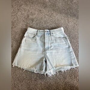 Madewell Women’s The Momjean Short in Fitzgerald Wash Size 25; runs large